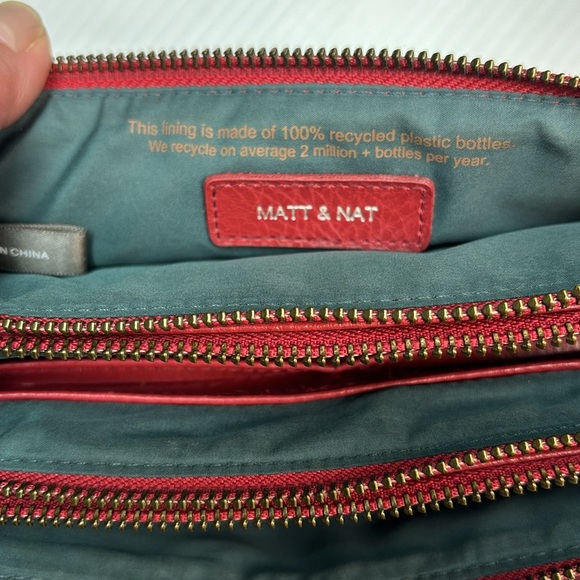 MATT & NAT Triplet Loom Vegan Leather Crossbody Bag in Coral Red. - Picture 8 of 14